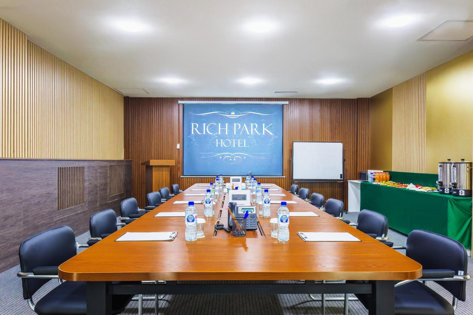 Rich Park Hotel タシュケント エクステリア 写真